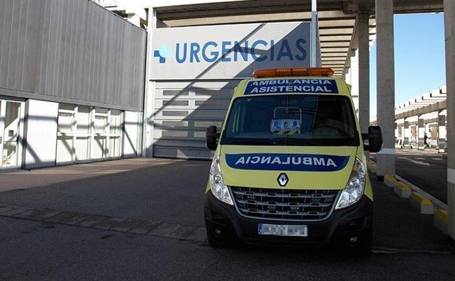 Ambulancia del Sacyl en el HUBU/PCR