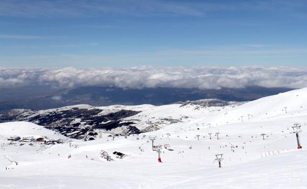 La zona de Borreguiles presenta un estado espectacular para disfrutar de la nieve/Sierra Nevada