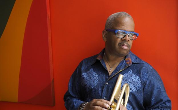 El trompetista Terence Blanchard & E-Collective en la avenida de Cantabria