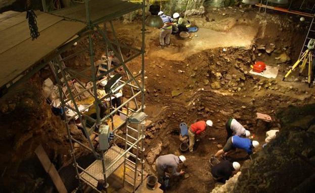 Los trabajos en la Cueva Mayor continuarán este año./GIT