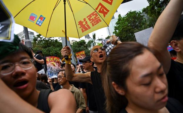 Resultado de imagen para Estados Unidos aprueba tres proyectos de ley en apoyo a los manifestantes en Hong Kong